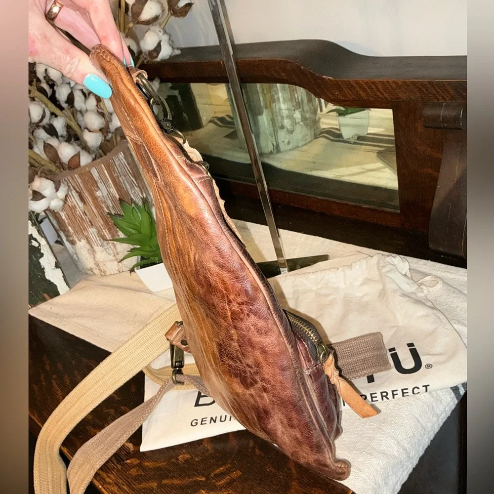 Bed Stu Leather Andie Sling Backpack Cafe Latte Retail $260 - Picture 3 of 12